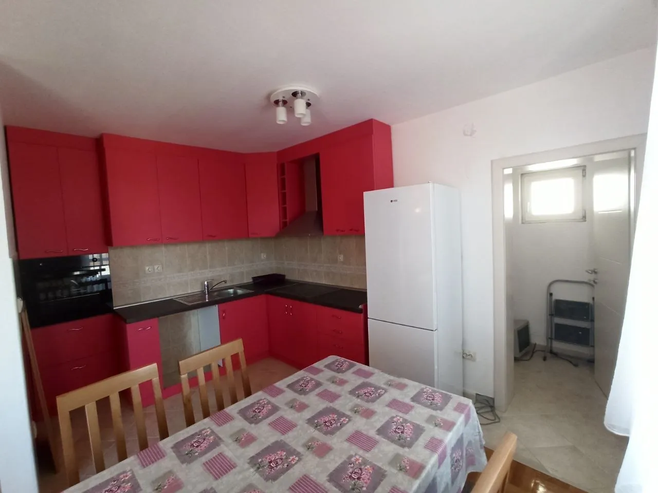 Четырёхкомнатная квартира 90 м² Медакович Звездара 2