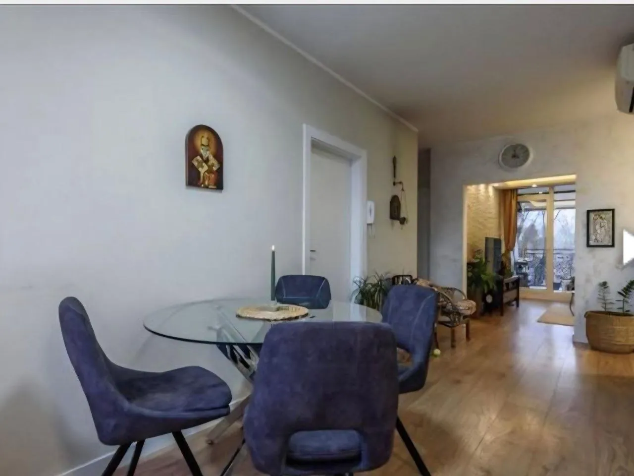 Трёхкомнатная квартира 80 м² на Савски кей Нови Белград 9