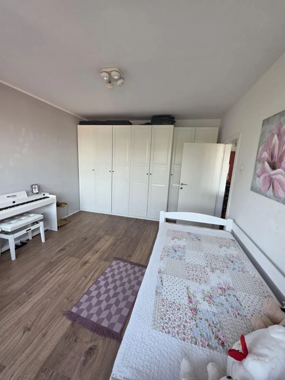 Трёхкомнатная квартира 80 м² на Савски кей Нови Белград 4