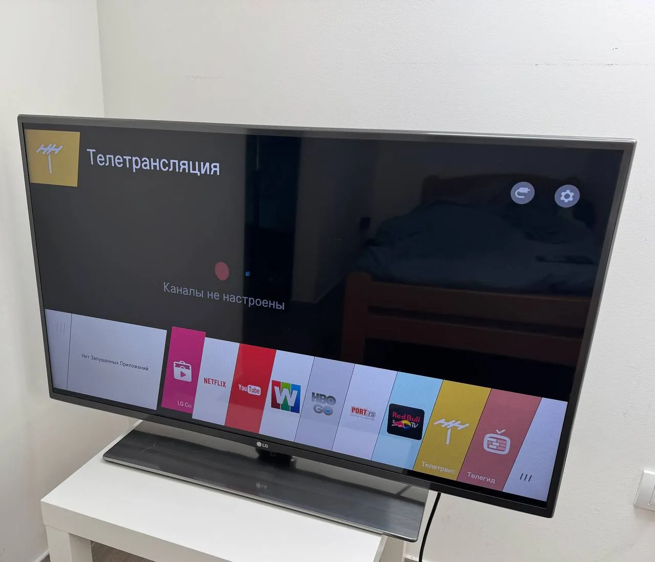 Телевизор LG Smart TV 42 дюйма в хорошем состоянии 3