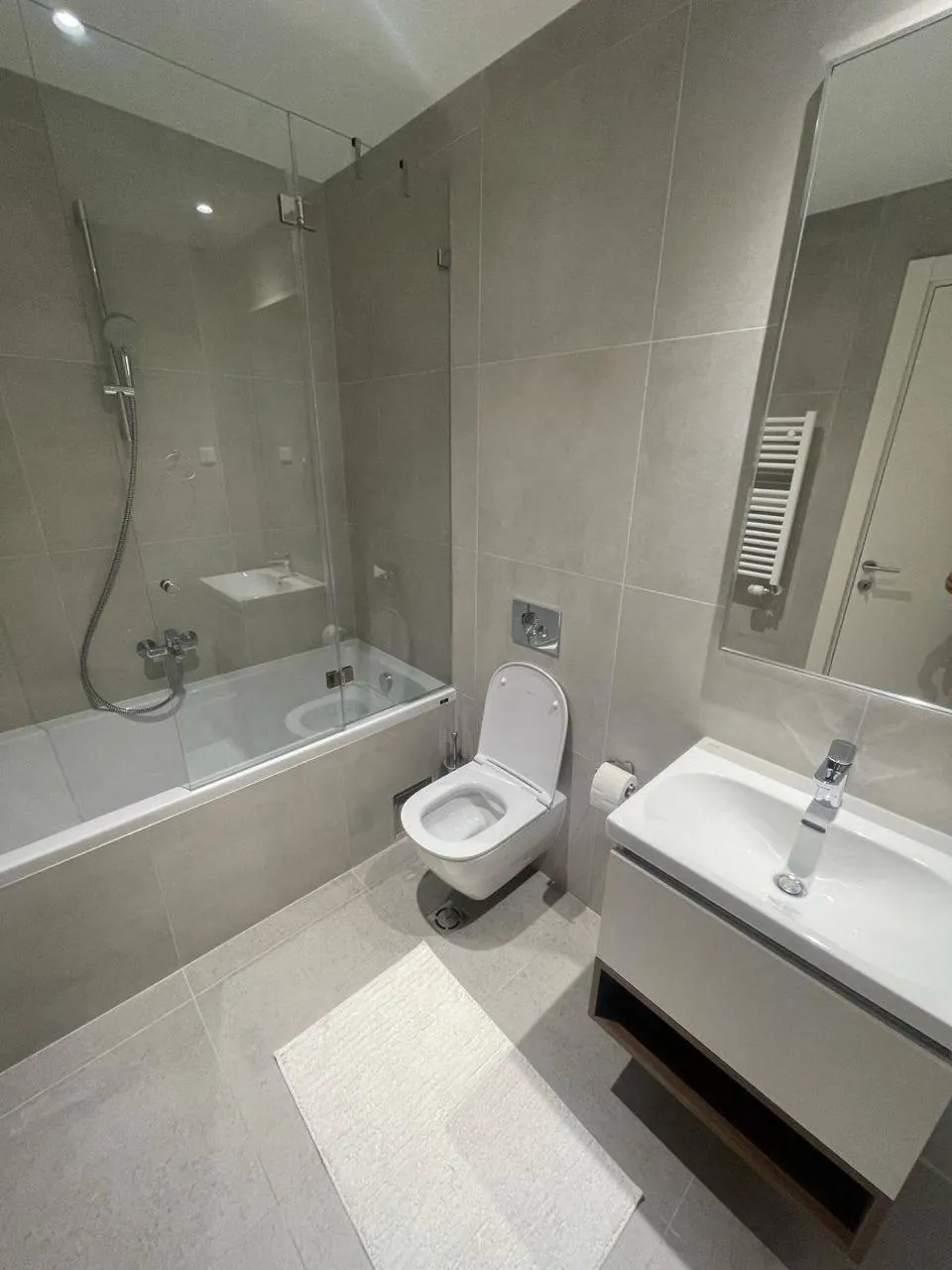 Четырёхкомнатная квартира 111 м² BW Libera Waterfront 8