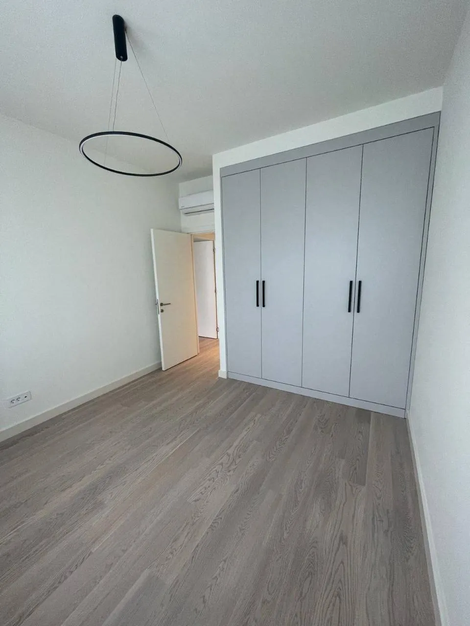 Четырёхкомнатная квартира 111 м² BW Libera Waterfront 1