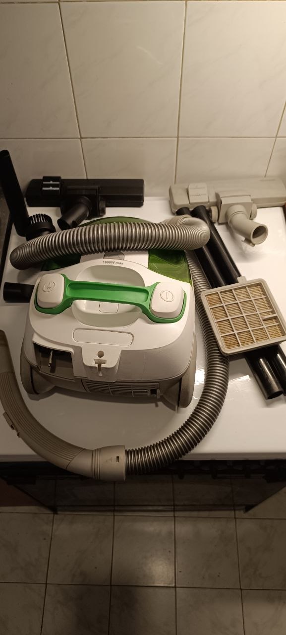 Пылесос Gorenje G-VAC 4 4