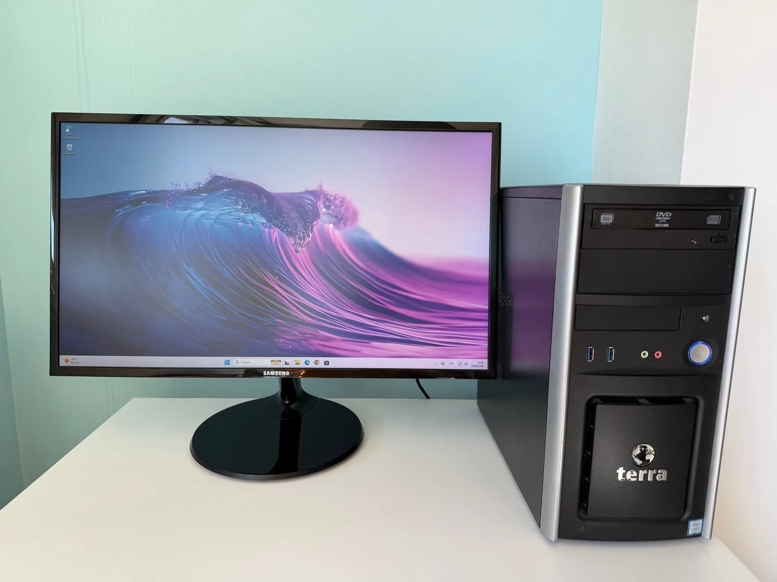 Игровой ПК i7-920 RX 570 с монитором 27 дюймов 1