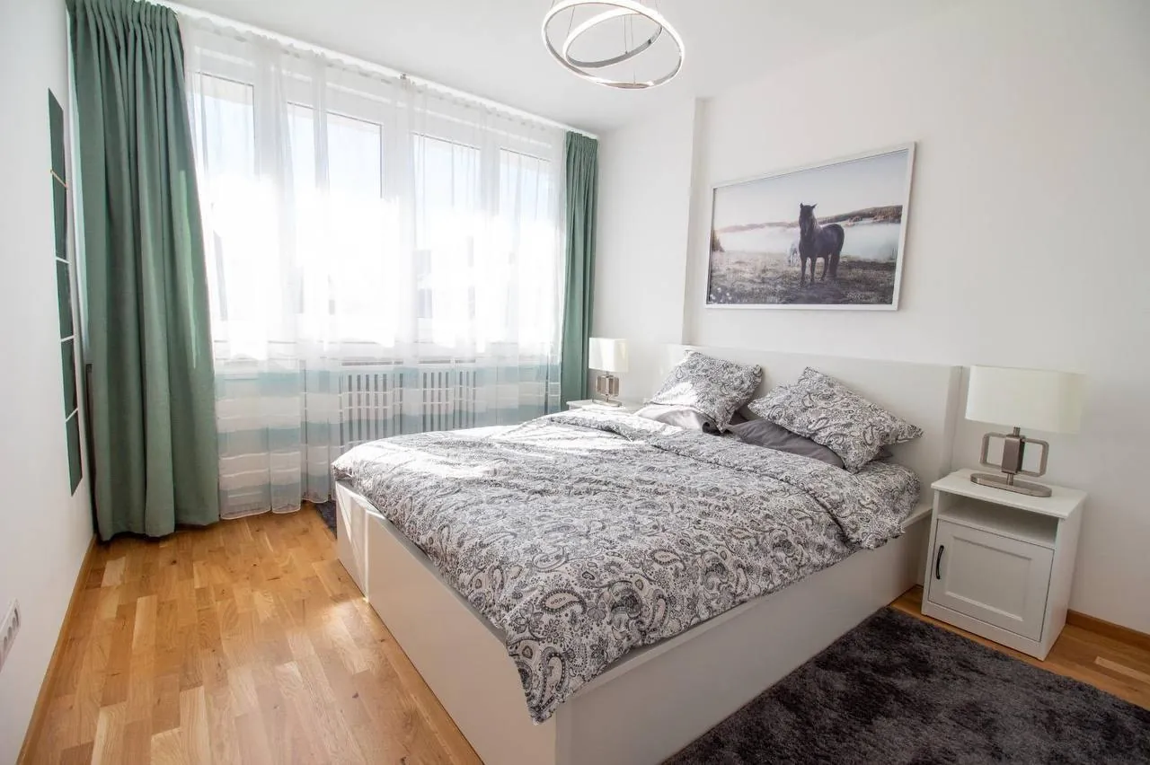Трёхкомнатная квартира 65 м² на Врачаре Kralja Milana 8
