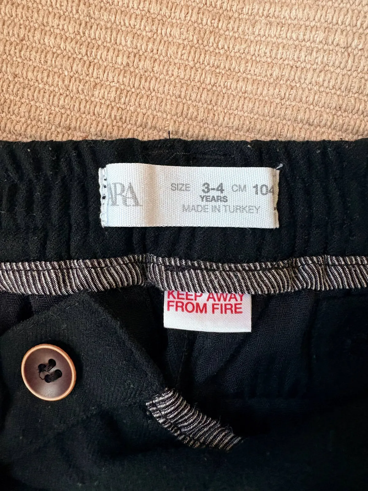Брюки Zara для мальчика размер 104 2