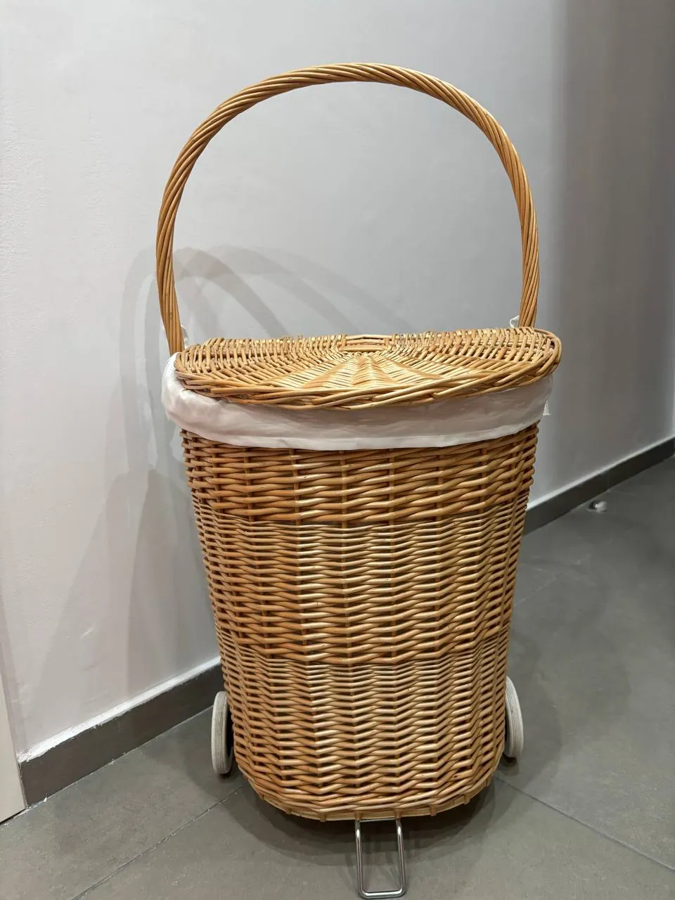 Тележка IKEA Tolkning на съёмных колёсиках 1