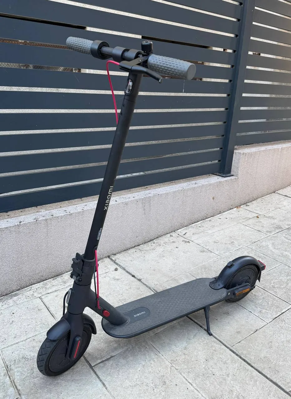 Электросамокат Xiaomi Electric Scooter 3 Lite 1