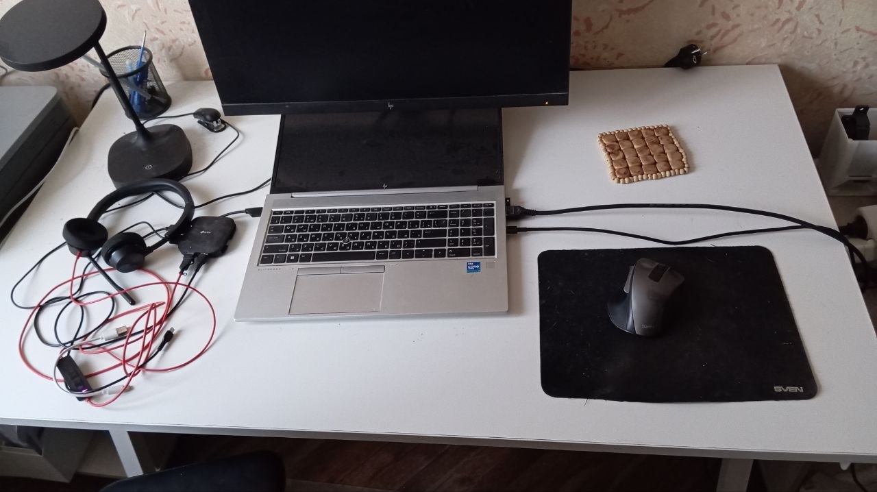Стол IKEA Trotten 70x120 1