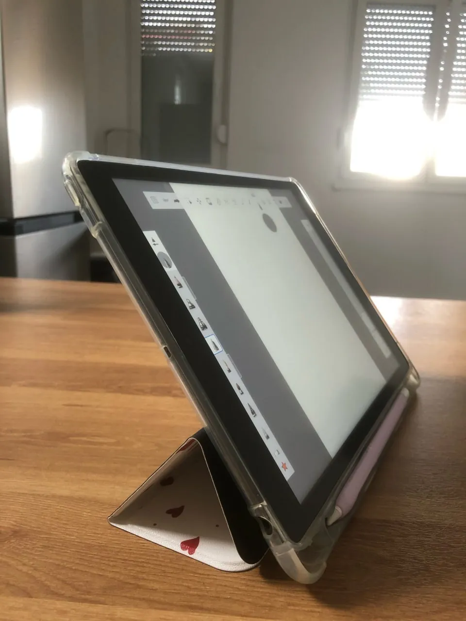 IPad 9 поколения 64 ГБ с Apple Pencil Нови-Сад 3