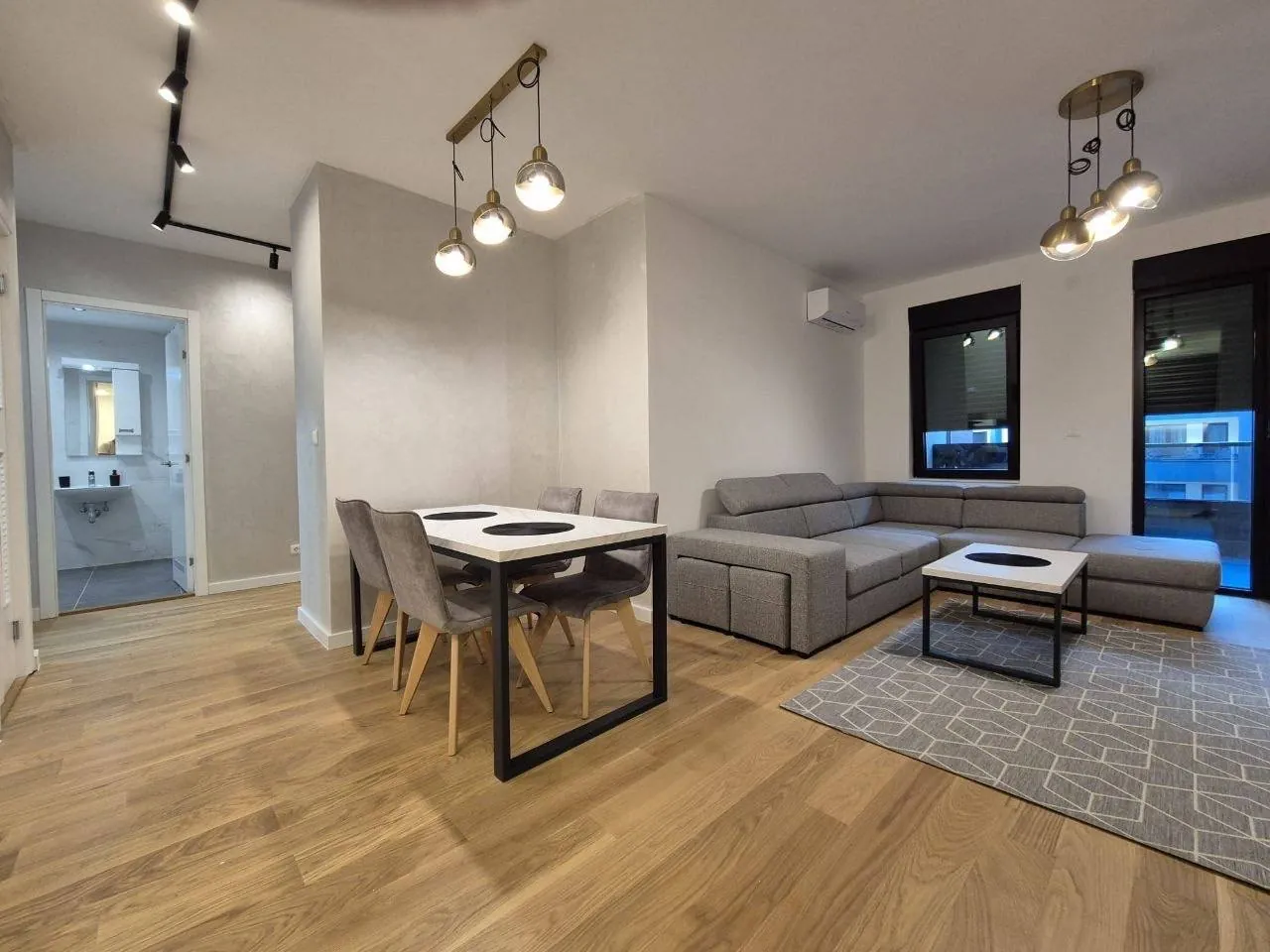 Трёхкомнатная квартира 83 м² на Вождовце 8