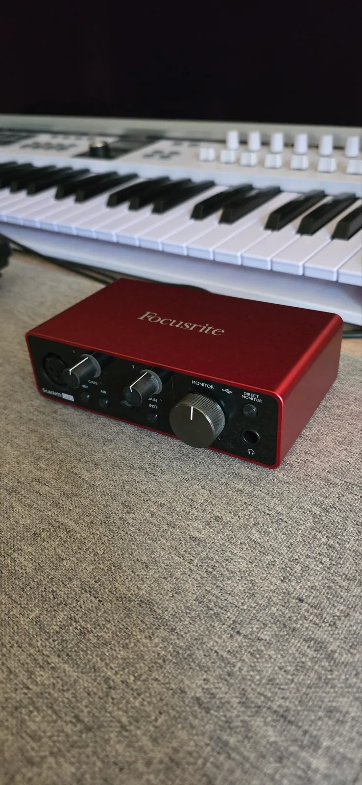 Аудиоинтерфейс Focusrite Scarlett Solo Gen3 Суботица 1