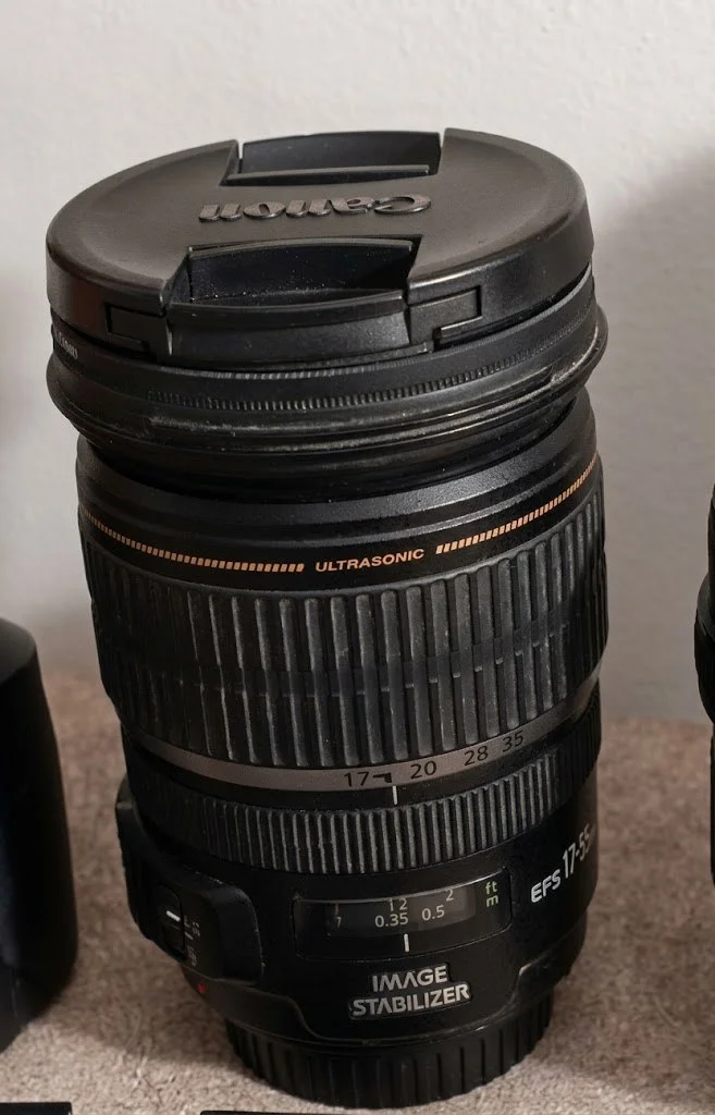 Объектив Canon EF-S 17-55mm f2.8 1