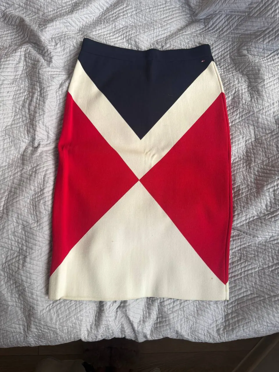Женская одежда Tommy Hilfiger оригинал костюм и жилет 2