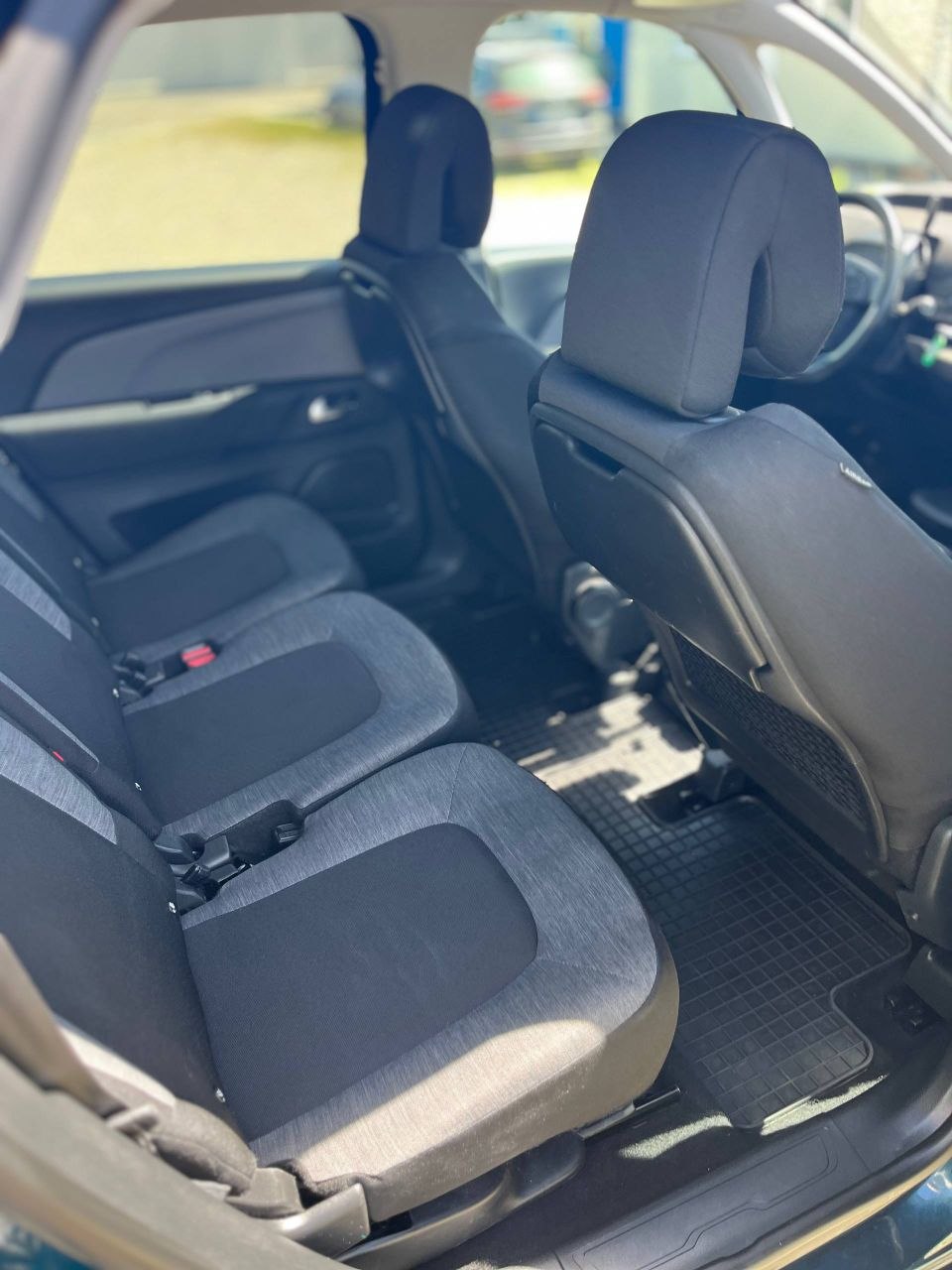 Citroen C4 Spacetourer 7