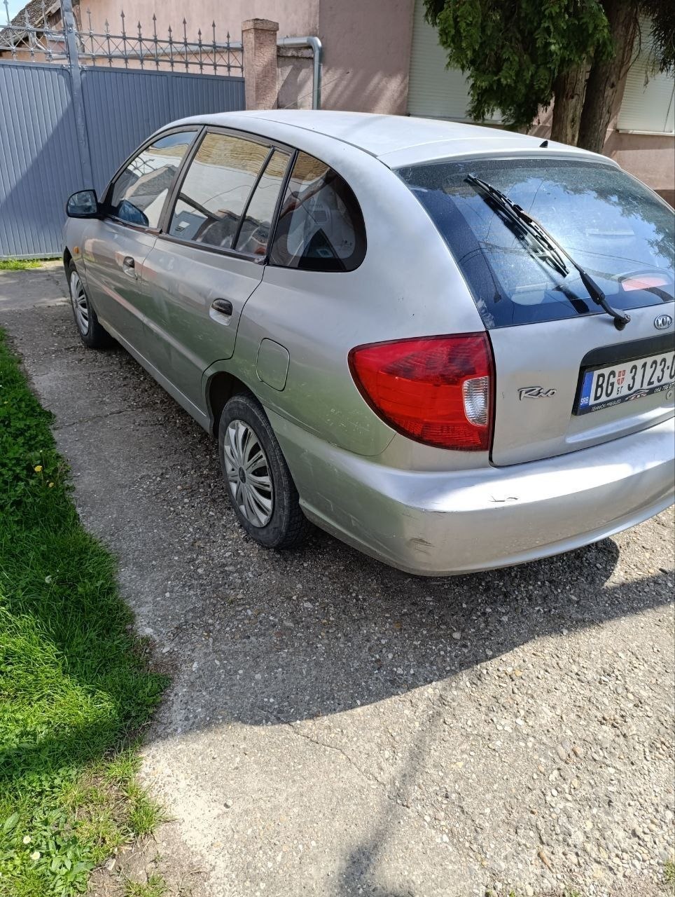 Kia Rio 1.343 5