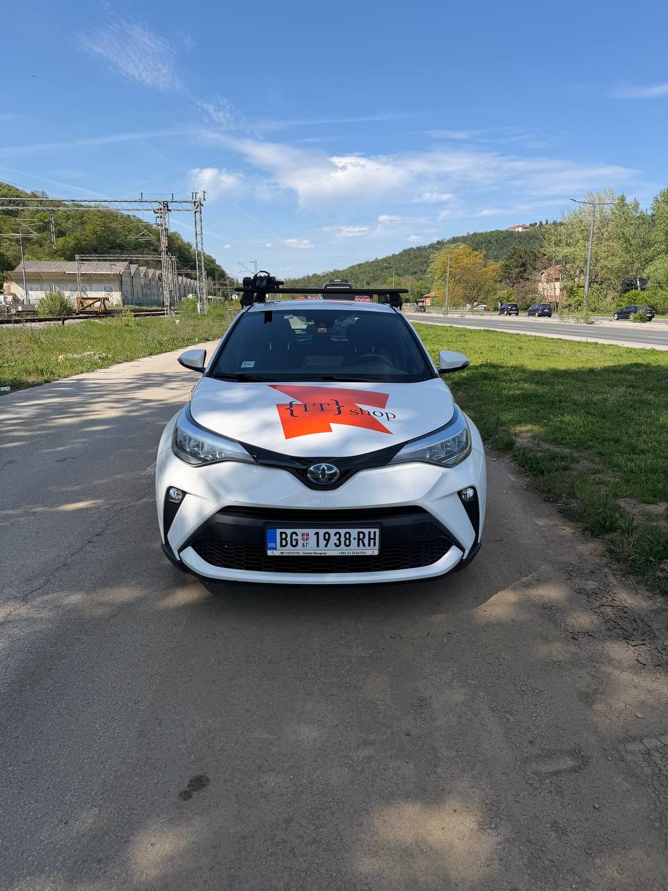Toyota C-HR Hybrid 1.8 1