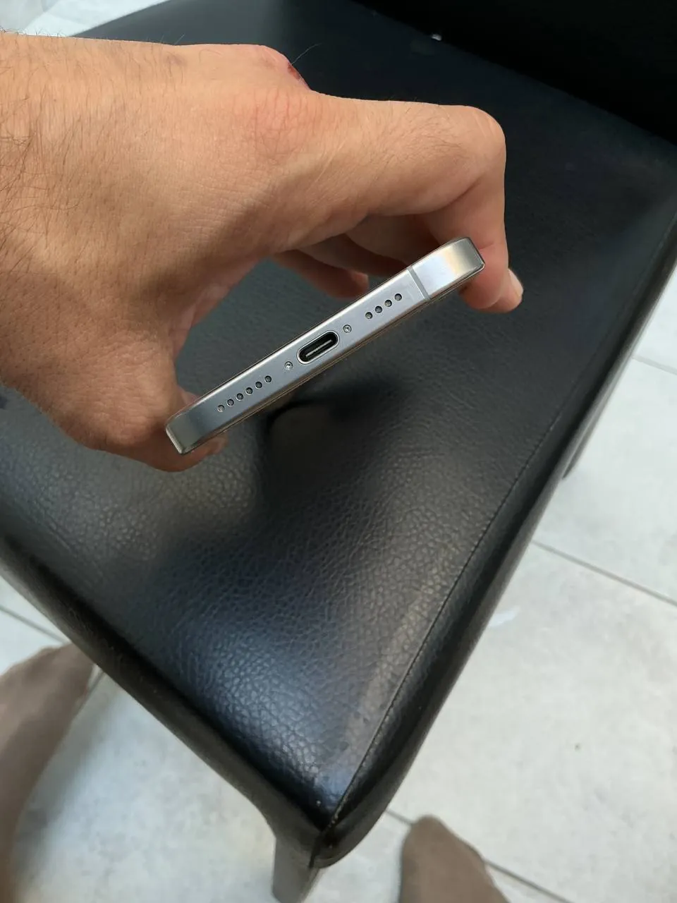IPhone 16 Pro Max 256 ГБ титановый 6