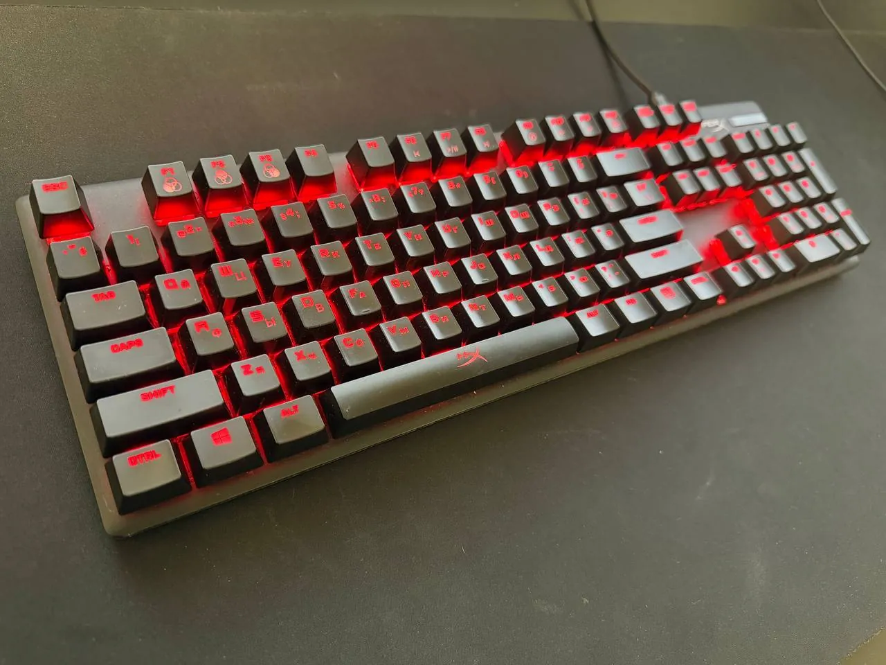 Механическая клавиатура HyperX Alloy Origins RGB Нови-Сад 2