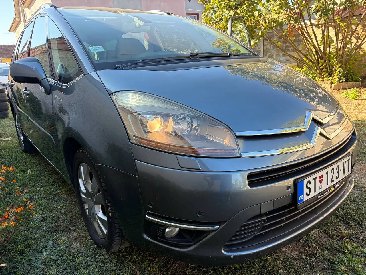 Citroën C4 Grand Picasso 1.6 HDi робот Белград 1