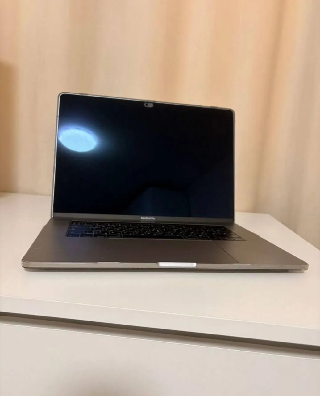 MacBook Pro 15 дюймов 2016 Core i7 16 ГБ 2