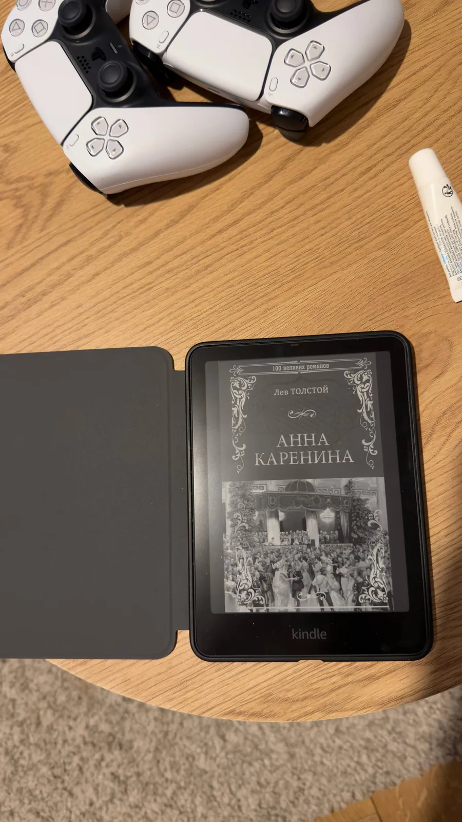 Kindle Paperwhite 12 поколение 32 ГБ Signature Edition 1