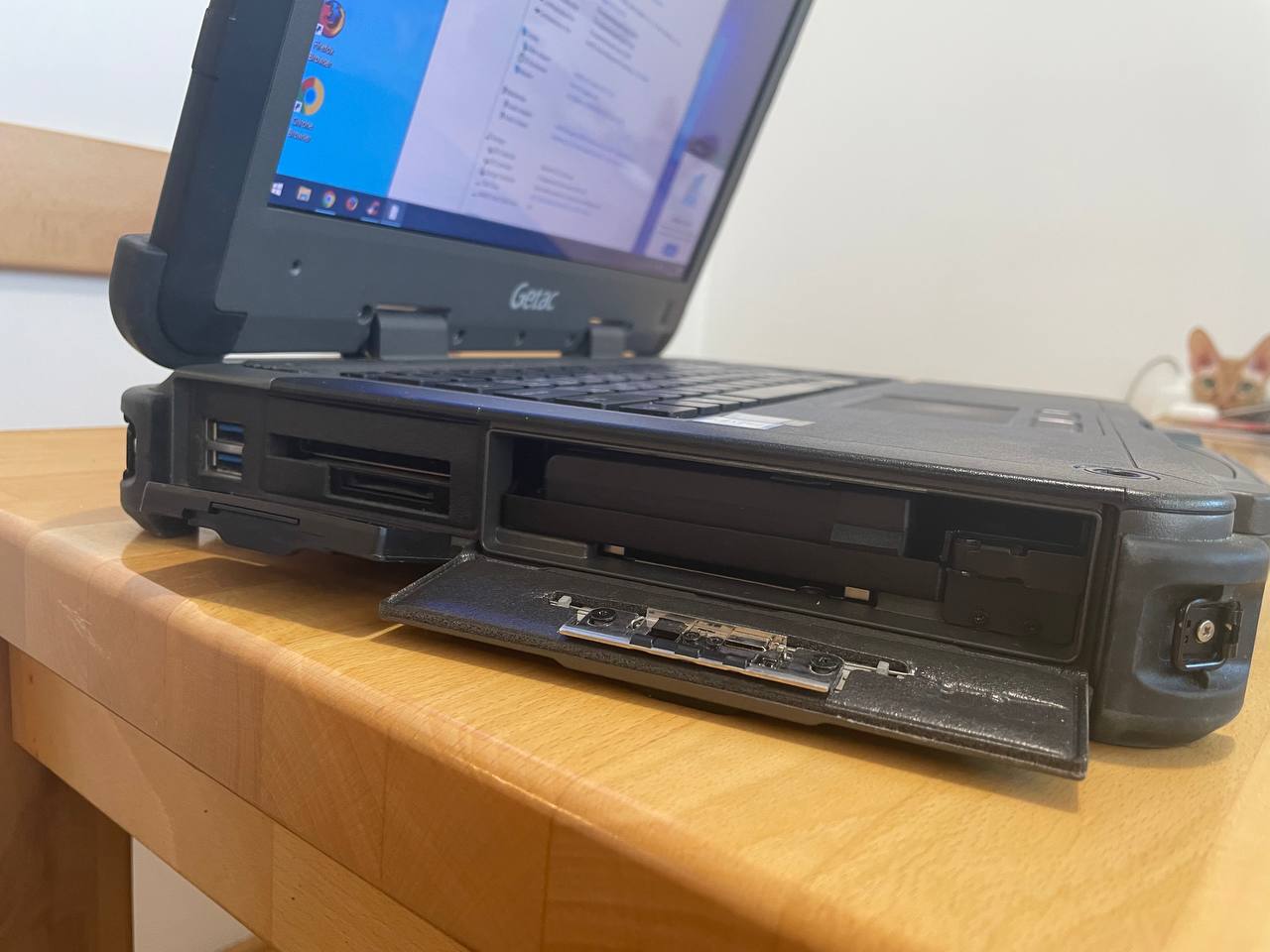 Защищённый ноутбук Getac X500G3 4