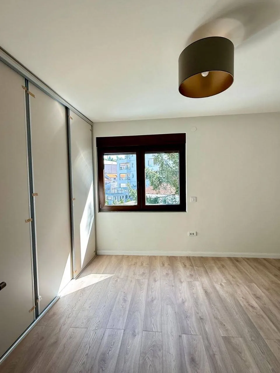 Четырёхкомнатная квартира 123 м² Senjak аренда 5