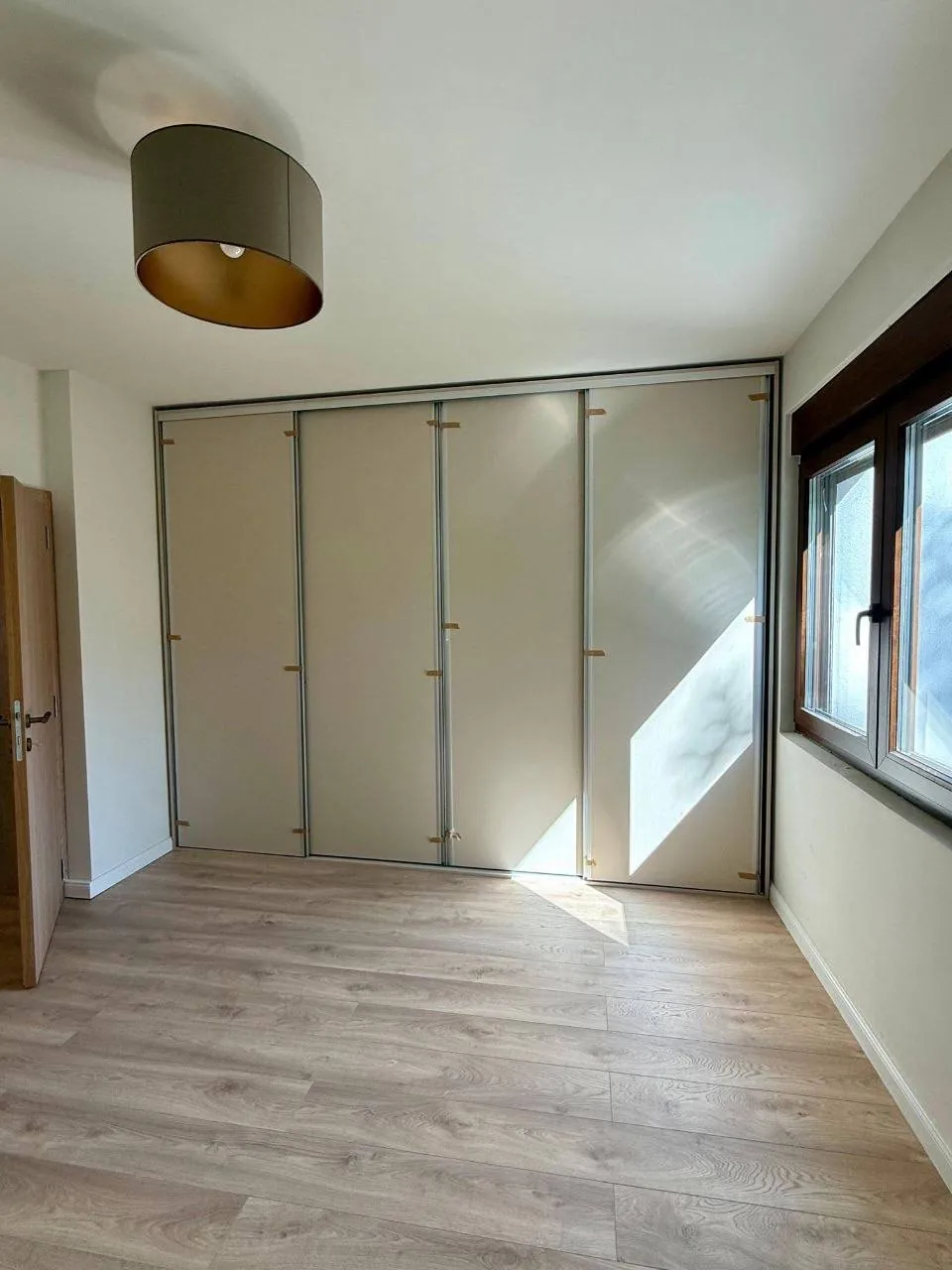 Четырёхкомнатная квартира 123 м² Senjak аренда 1