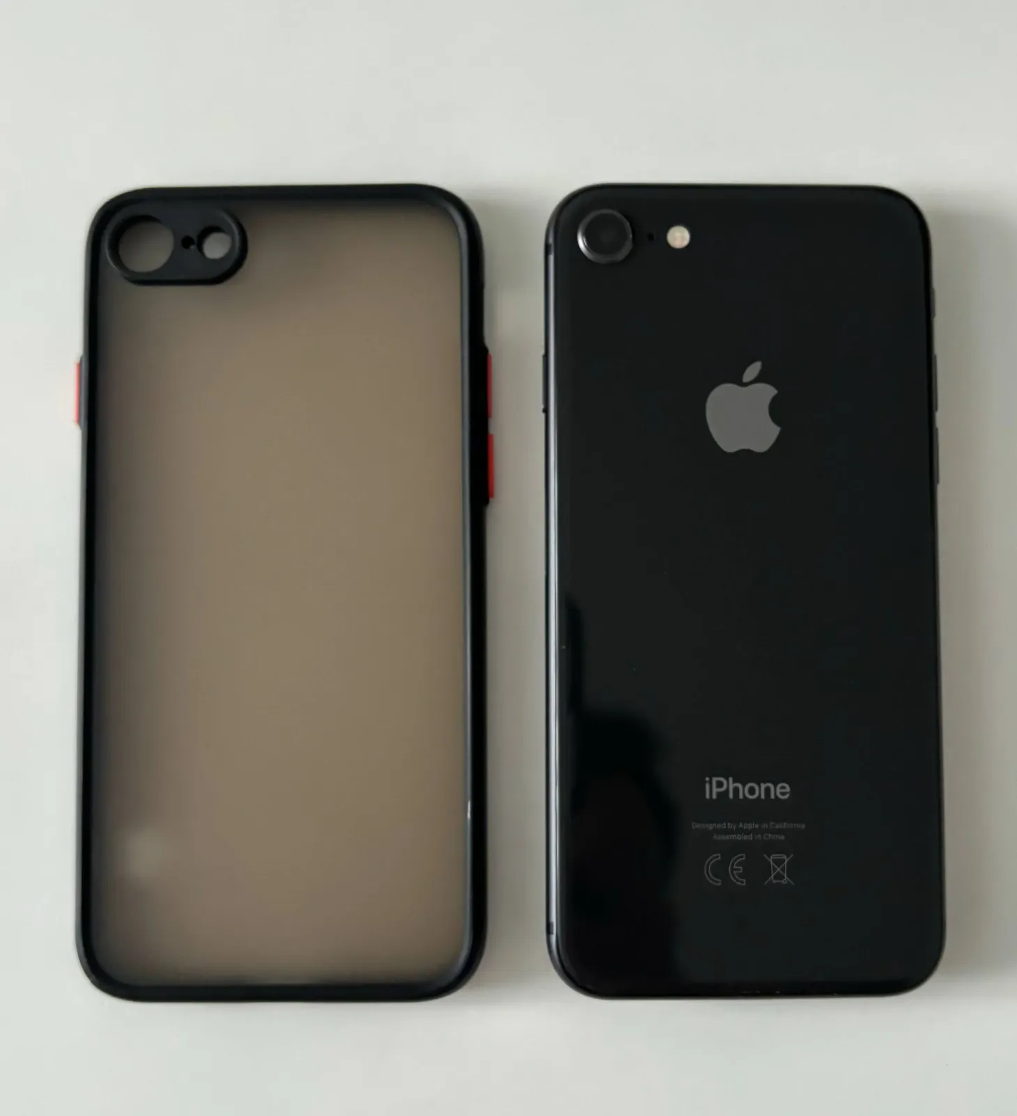 Apple iPhone 8 64GB 5