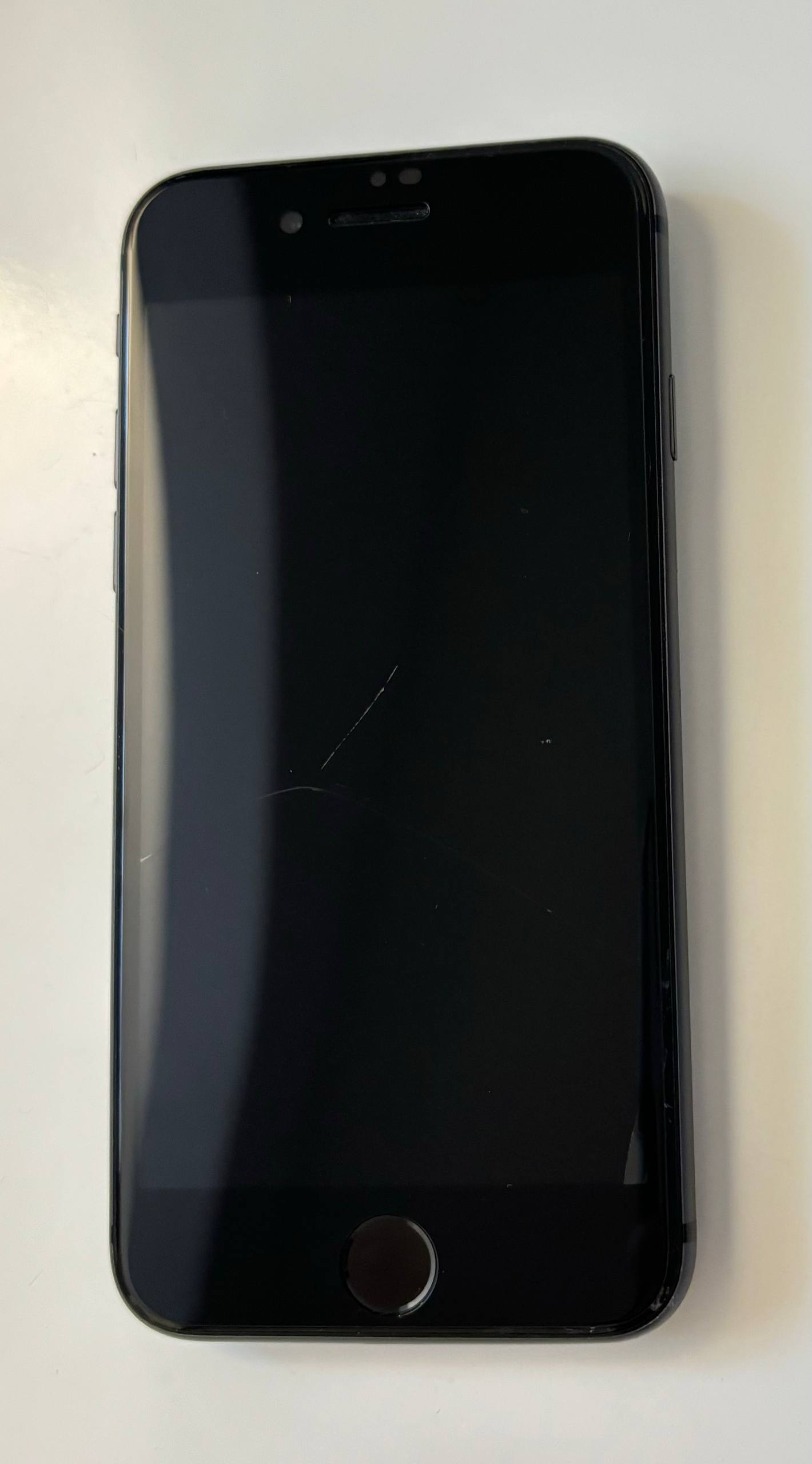 Apple iPhone 8 64GB 1