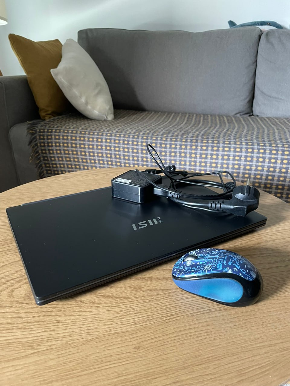 Ноутбук MSI Modern 14 - C12M 4