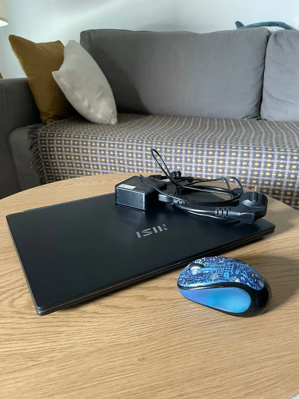 Ноутбук MSI Modern 14 - C12M 4