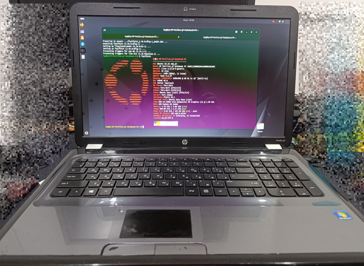 Ноутбуки HP и Acer 4