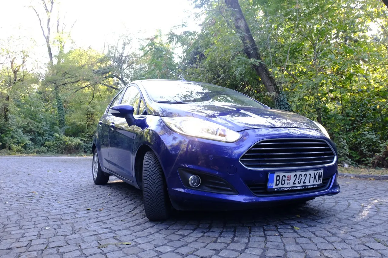 Ford Fiesta Titanium ECOnetic 1.5 TDCi 2015 2