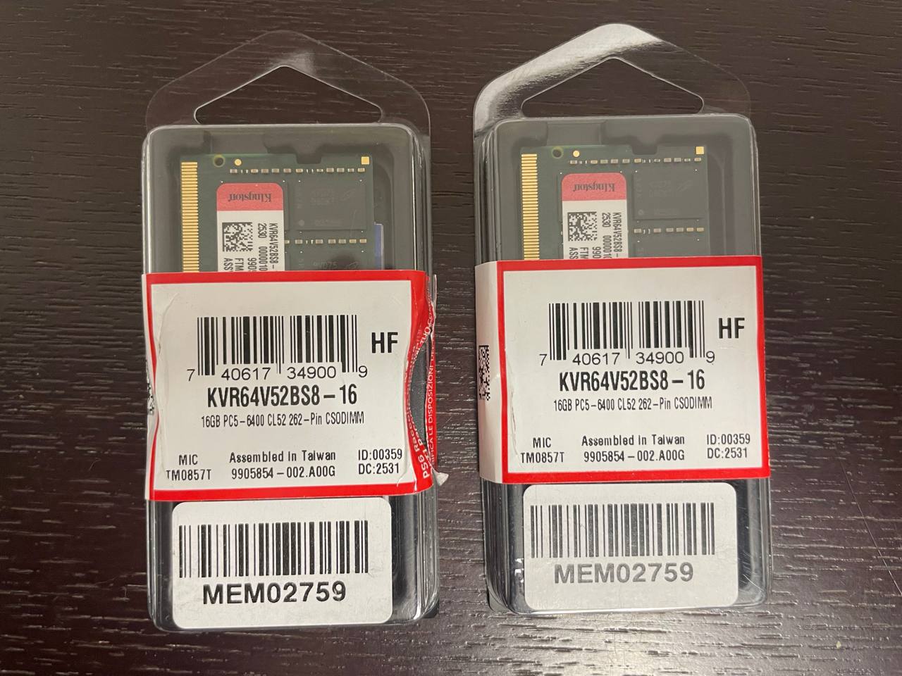 Оперативная память Kingston KVR64V52BS8-16 1