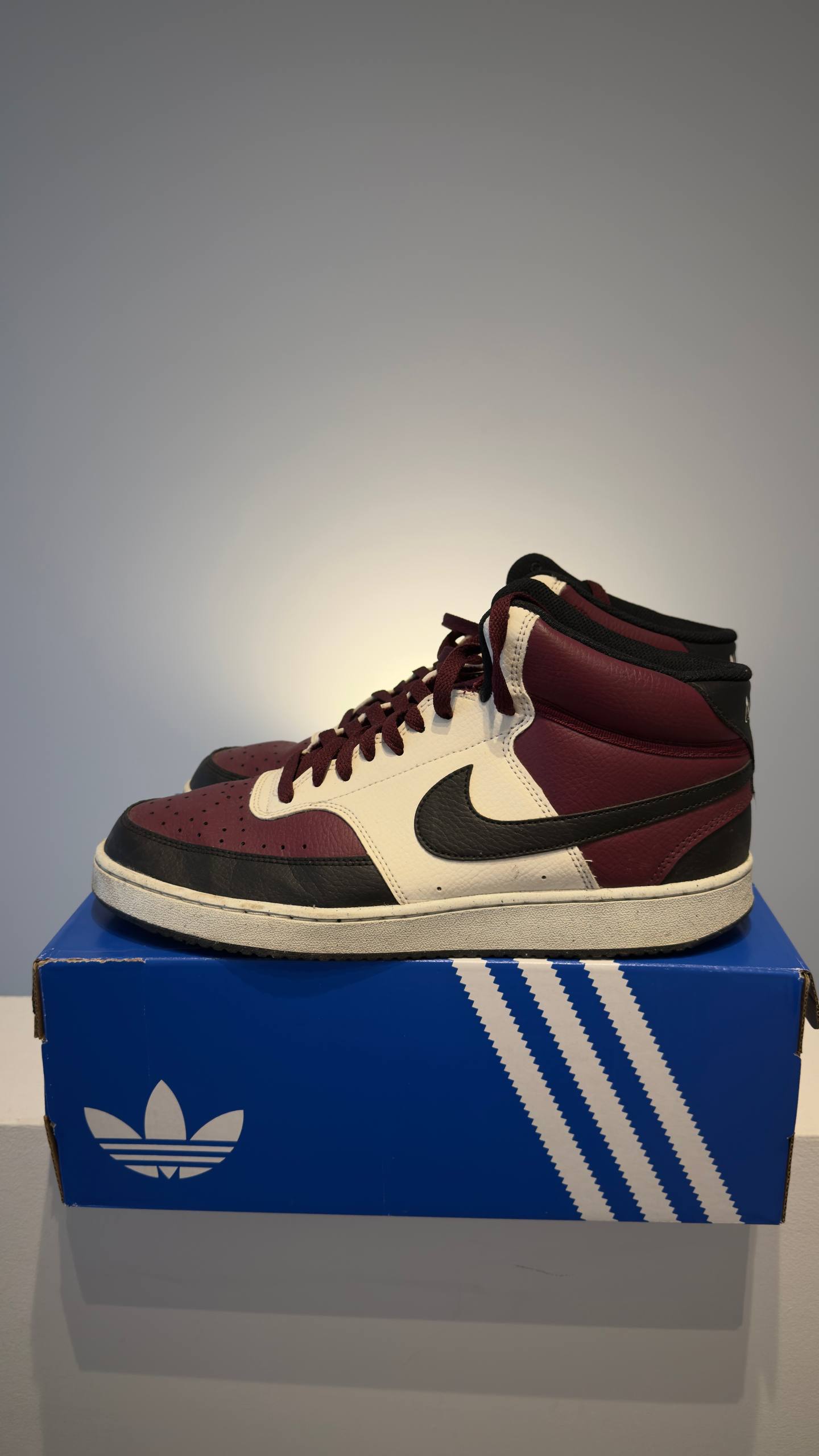 Кроссовки Nike 2