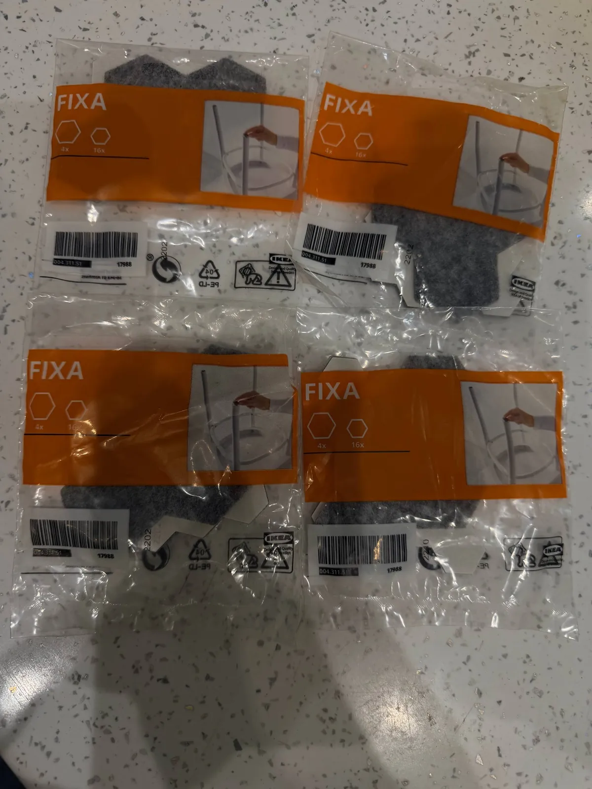 Фетровые накладки IKEA FIXA для мебельных ножек 2