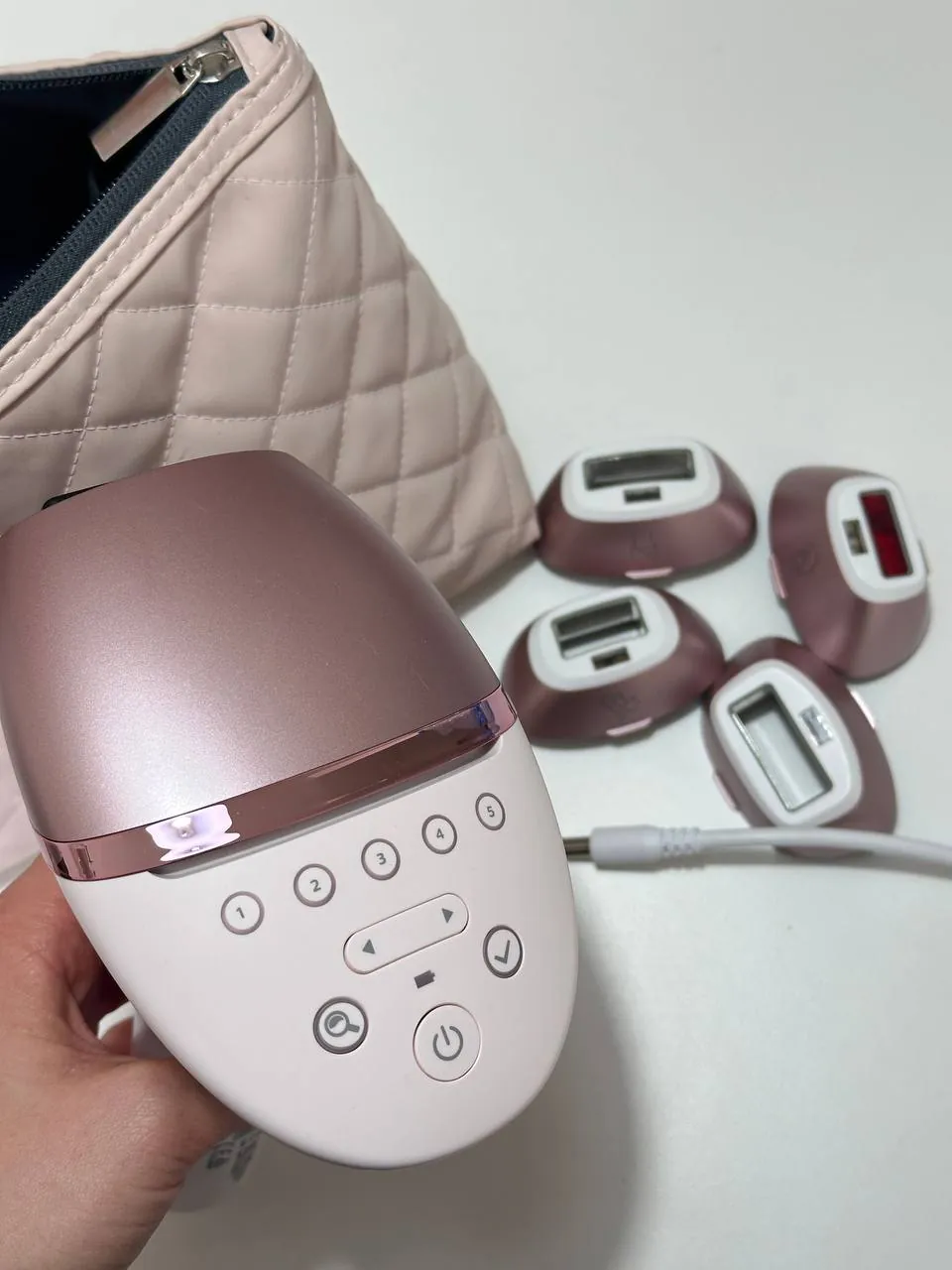 Фотоэпилятор Philips Lumea 4 насадки 2