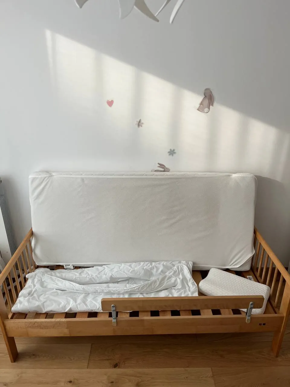 Очиститель воздуха и детская кровать IKEA Новый Белград 3