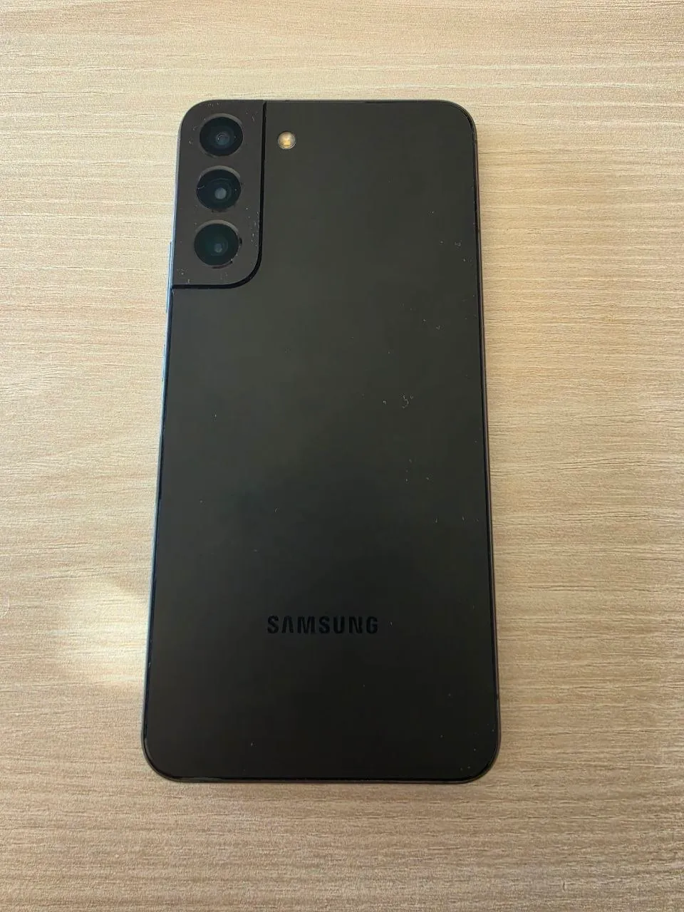 Смартфон Samsung Galaxy S22+ 5G 256 ГБ 3