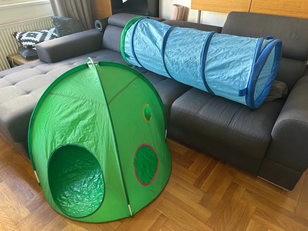 Автолюлька Doona E+ ISOFIX и палатка IKEA 3