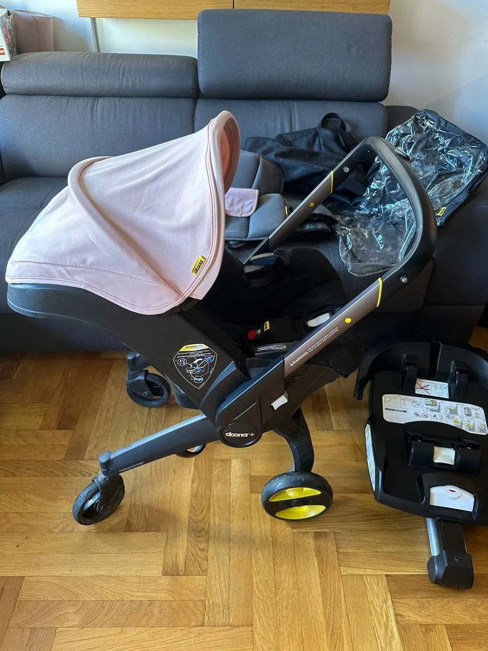 Автолюлька Doona E+ ISOFIX и палатка IKEA 1