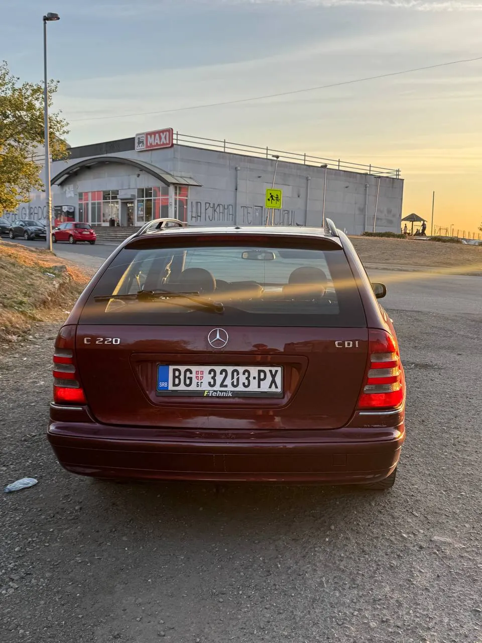Mercedes C220 дизель автомат 2004 года Земун 3
