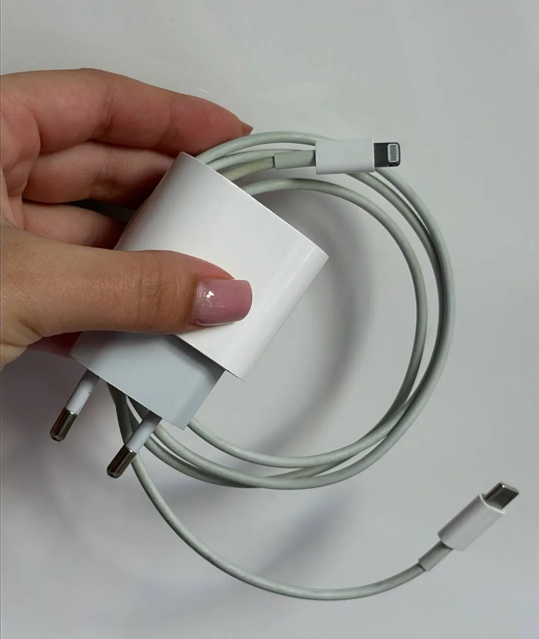 IPhone 14 Pro 256 ГБ с защитным стеклом Белград 8