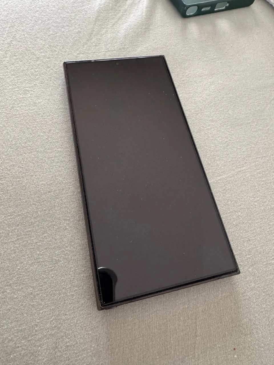 Samsung Galaxy S24 Ultra 512 ГБ Titanium Gray Белград 4
