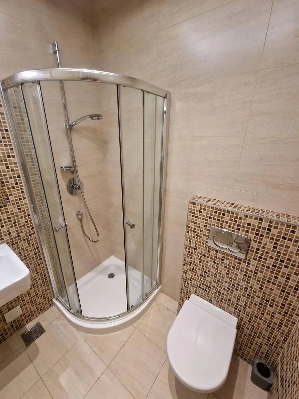 Миниатюра 8