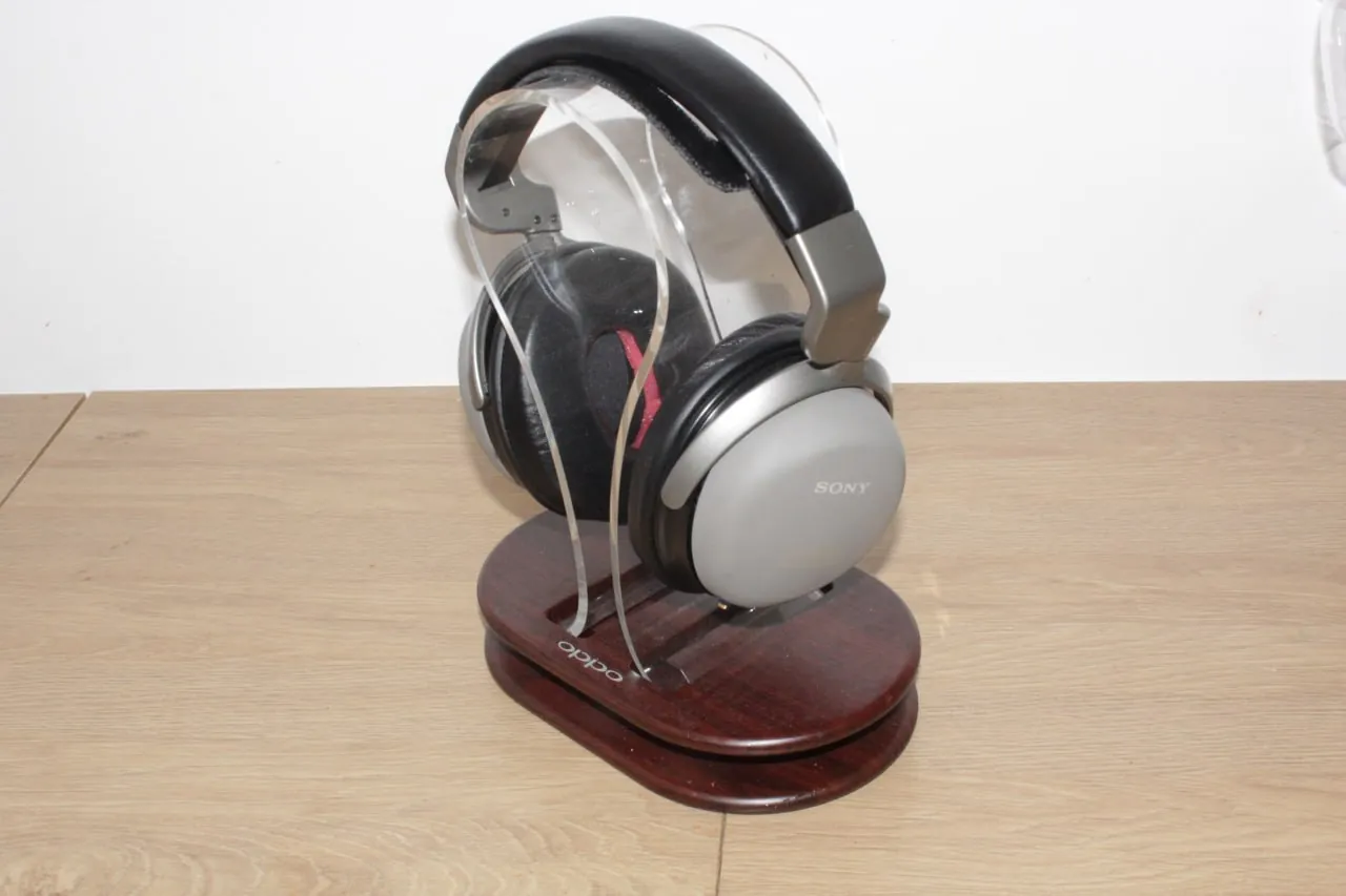 Наушники Sony MDR-CD3000 в коже и овчине 7
