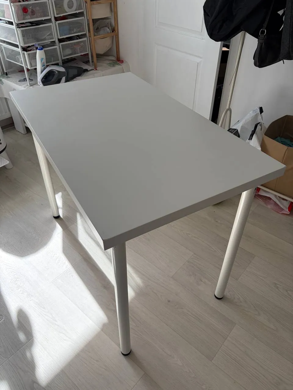 Столы IKEA Linnmon Lagkapten и уличный Orfeo 1