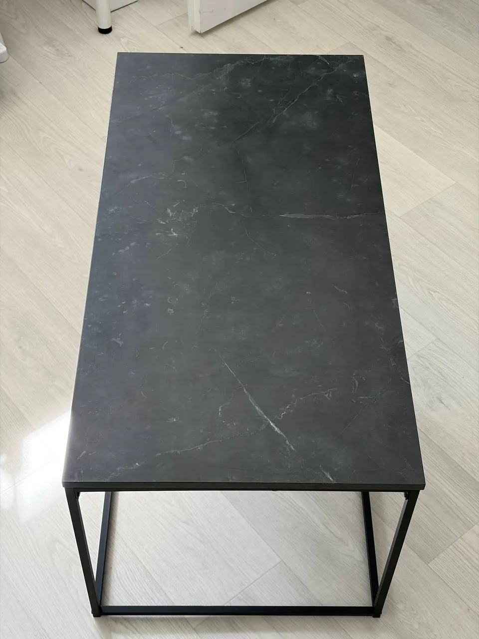 Столы IKEA Linnmon Lagkapten и уличный Orfeo 9